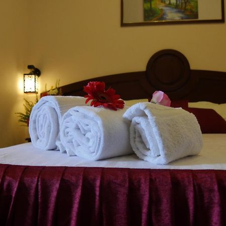 Karthika Residency Hotel Kilimanur Ngoại thất bức ảnh